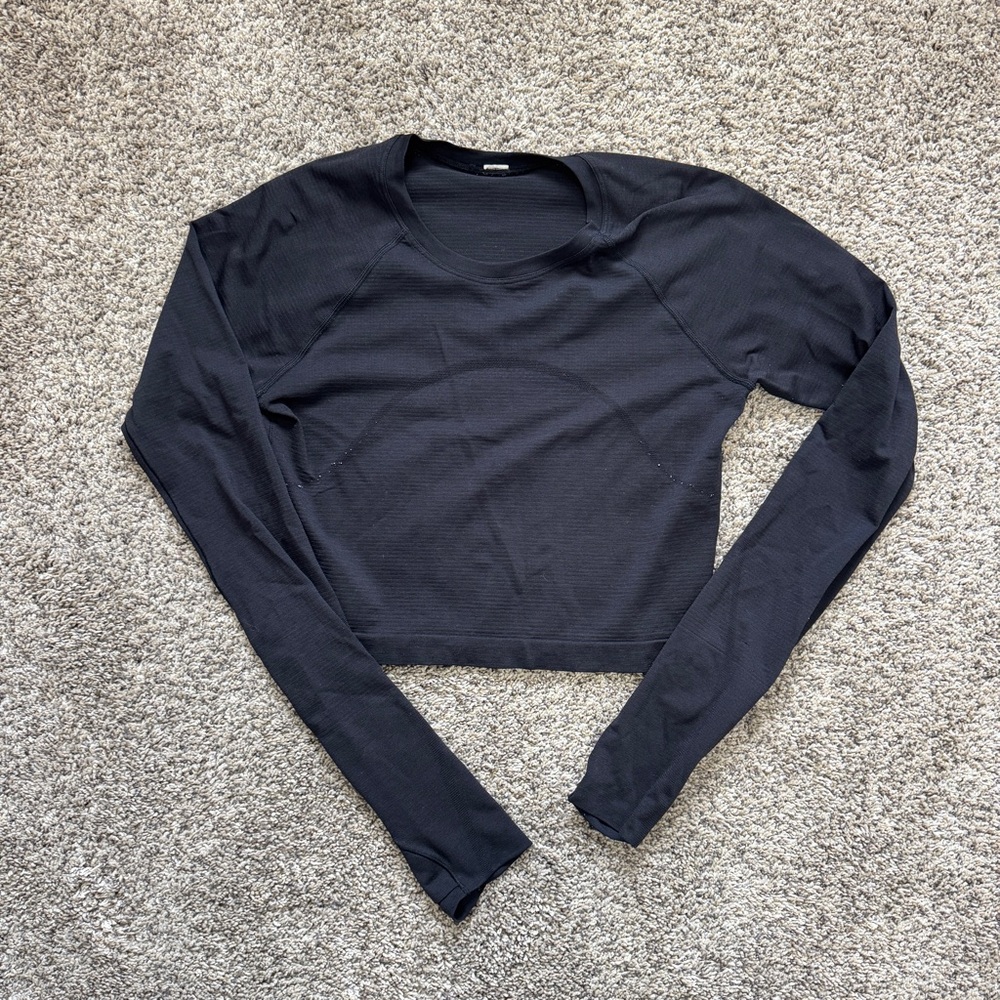 lululemon athletica Black Long Sleeve Crop Top